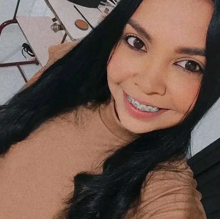 Brendabluee Offline XXX-chat