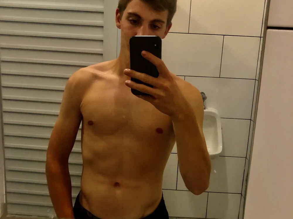 Chat +18 off-line de sexyman04