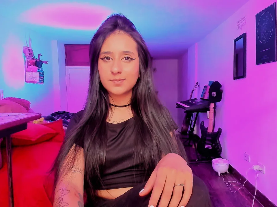 Офлайн-чат XXX atenea_dragon__