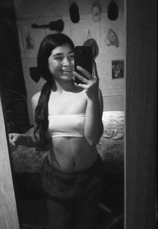 ZoePink_'s Offline XXX Chat