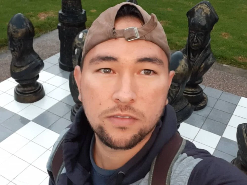 monserrt Chat XXX offline