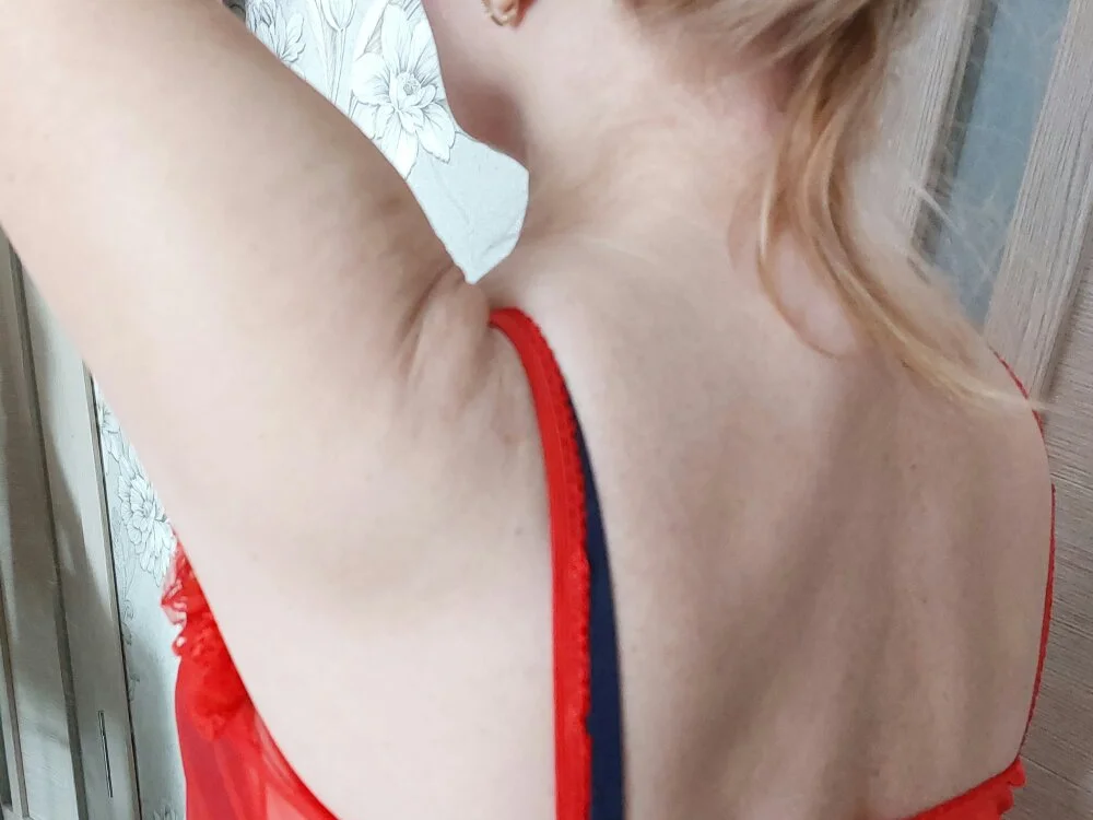 IrmaRose Chat XXX Ngoại tuyến