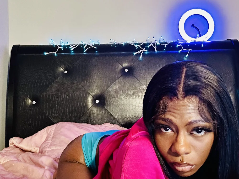 xclusivepretty25 offline chatrum