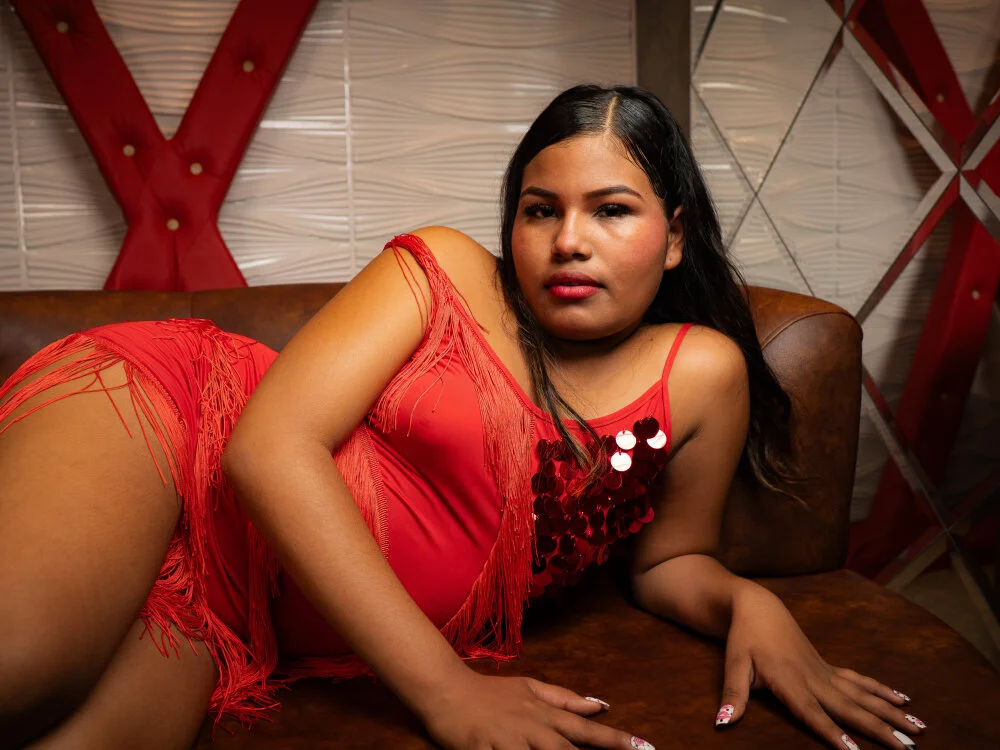 JimenaFlorez Offline XXX-chat