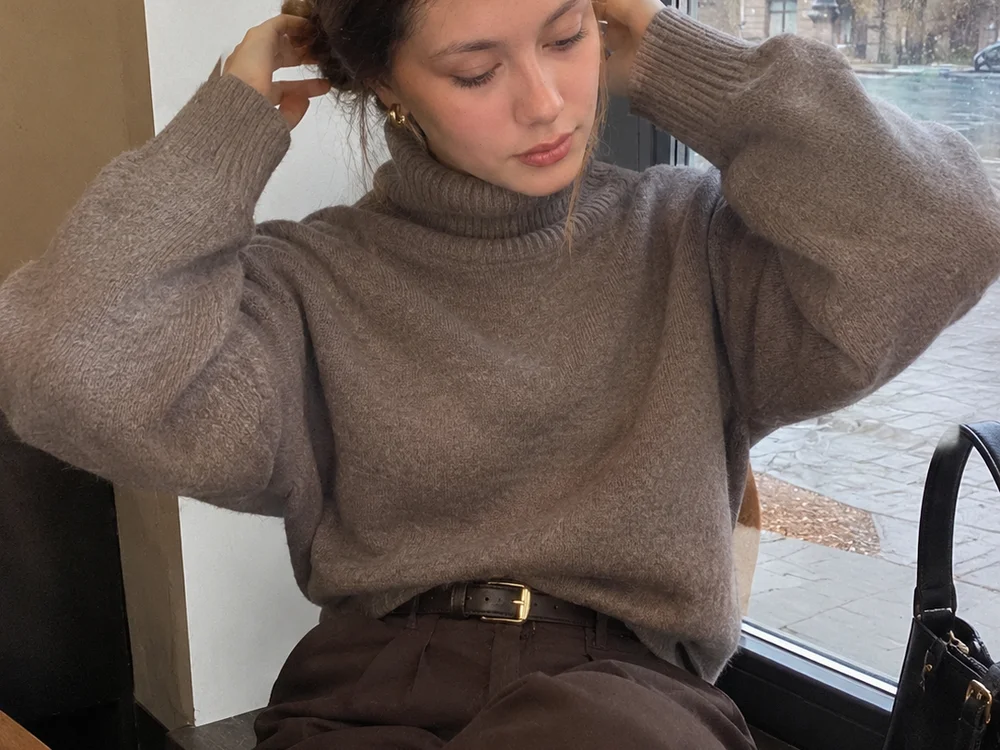 VernaSinatra Chat XXX offline