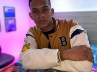 Модель dilan_alfonzo