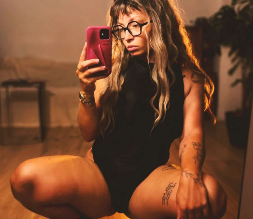 Chatroom XXX hors ligne de RamonaK99