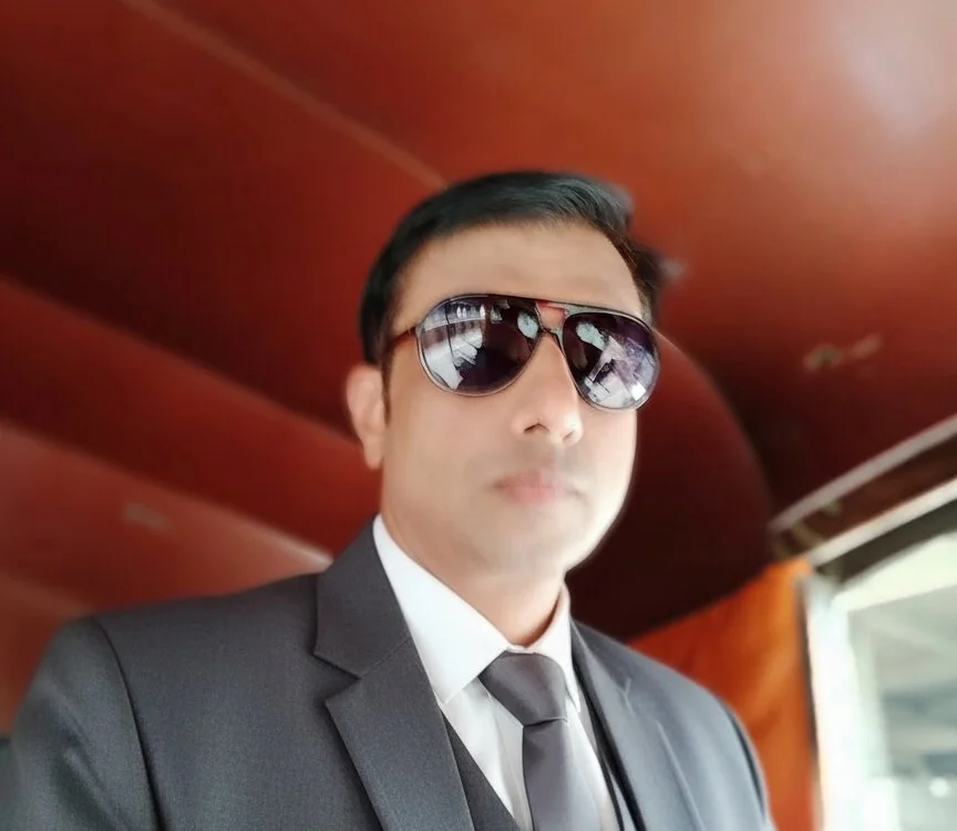Mumbai_Fucker's most recent online preview