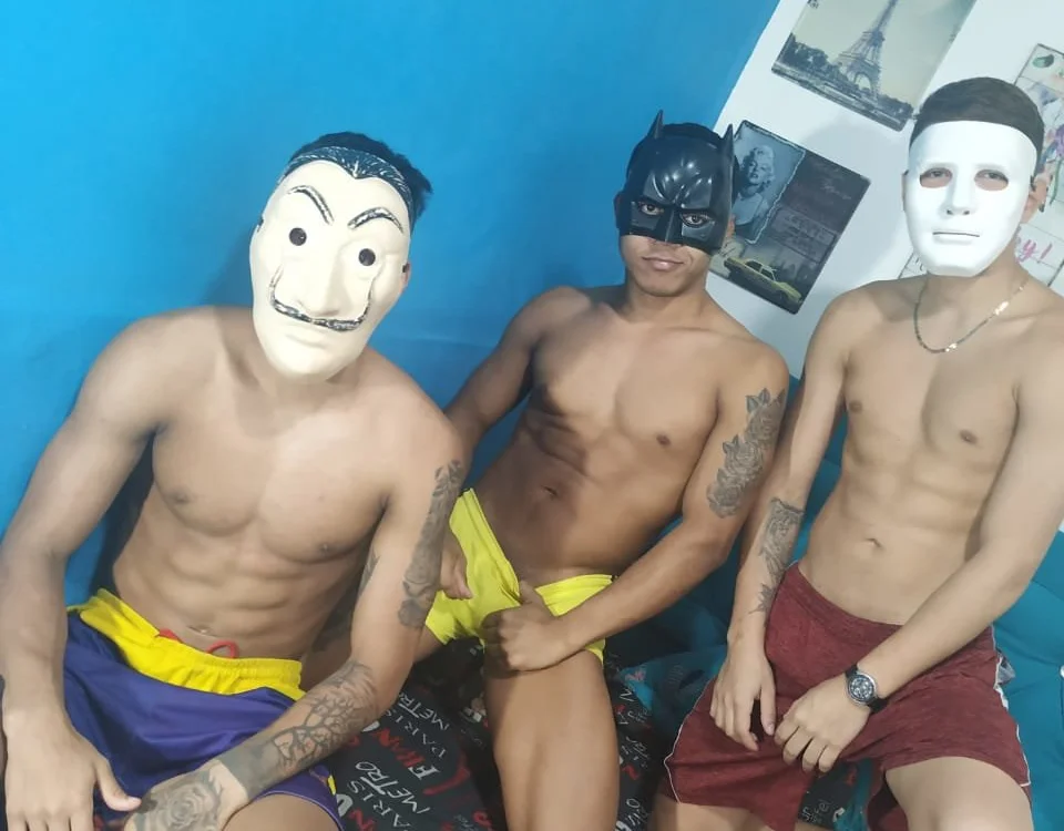 Muscle_BoysHot's Offline XXX Chat