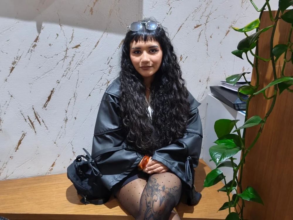 Hanna_Clark__ Offline XXX-chat