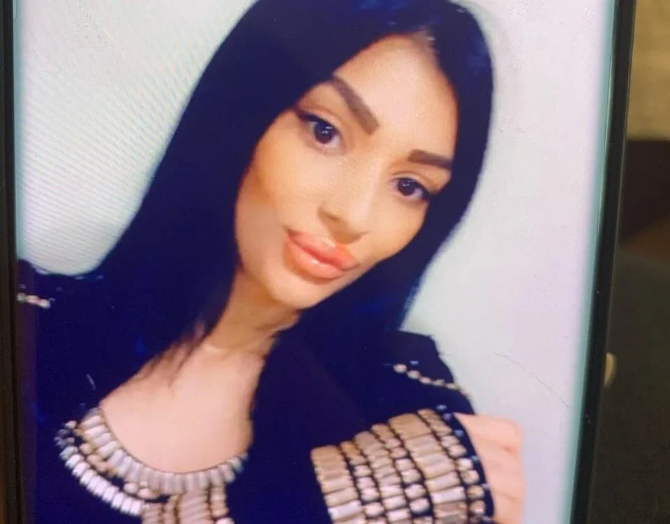 JuliaCreamx Offline Chatraum