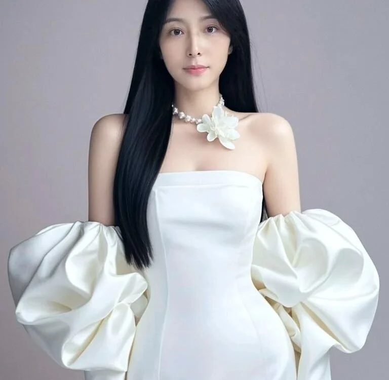 yueeraijj88n Offline XXX chat