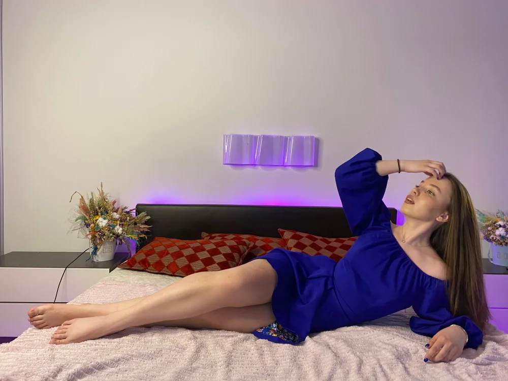 agata_brio's Offline XXX Chat
