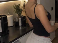 SaskiaVoss_'s webcam live show