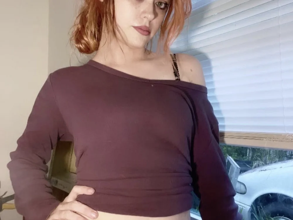 emiluvv's Offline Chat Room