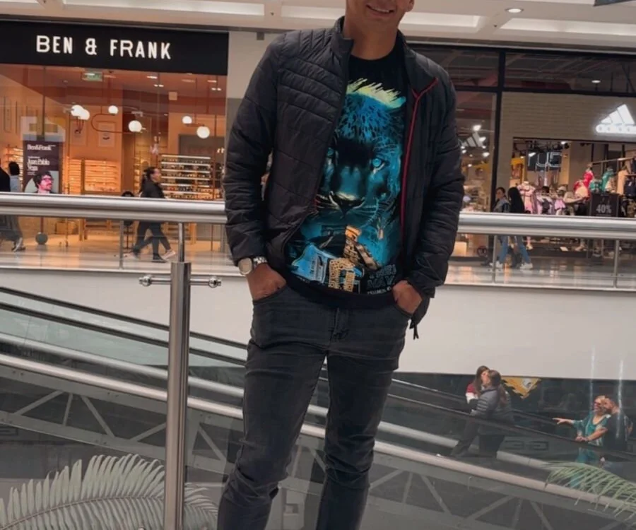 negroblacjn Offline XXX chat