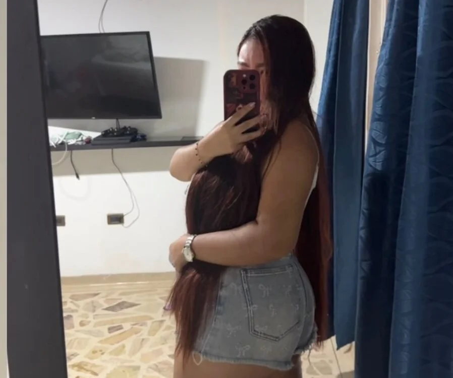 חדר צ'אט לא מקוון של Kim_Conor