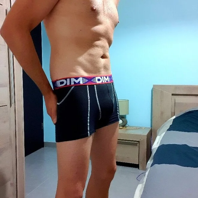 xel543 Offline XXX-chat