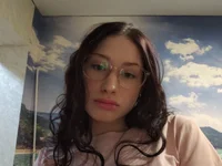 دردشة CindieArning الجنسية المباشرة