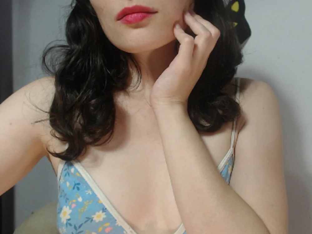 ZaryKatt's Offline XXX Chat