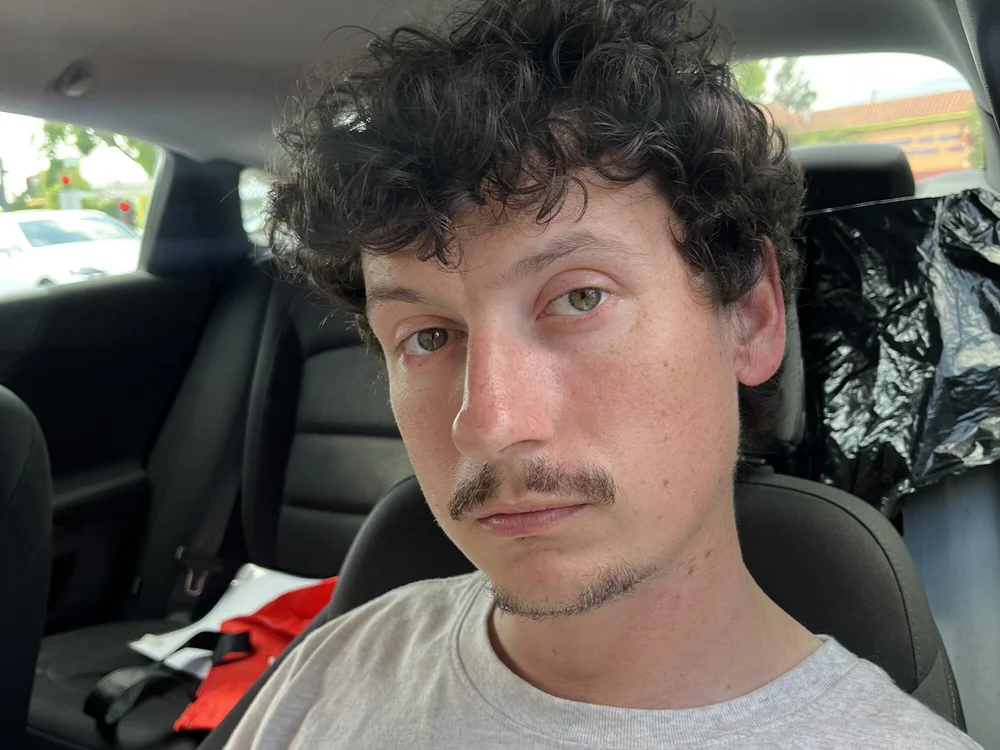 enboy25's Offline XXX Chat