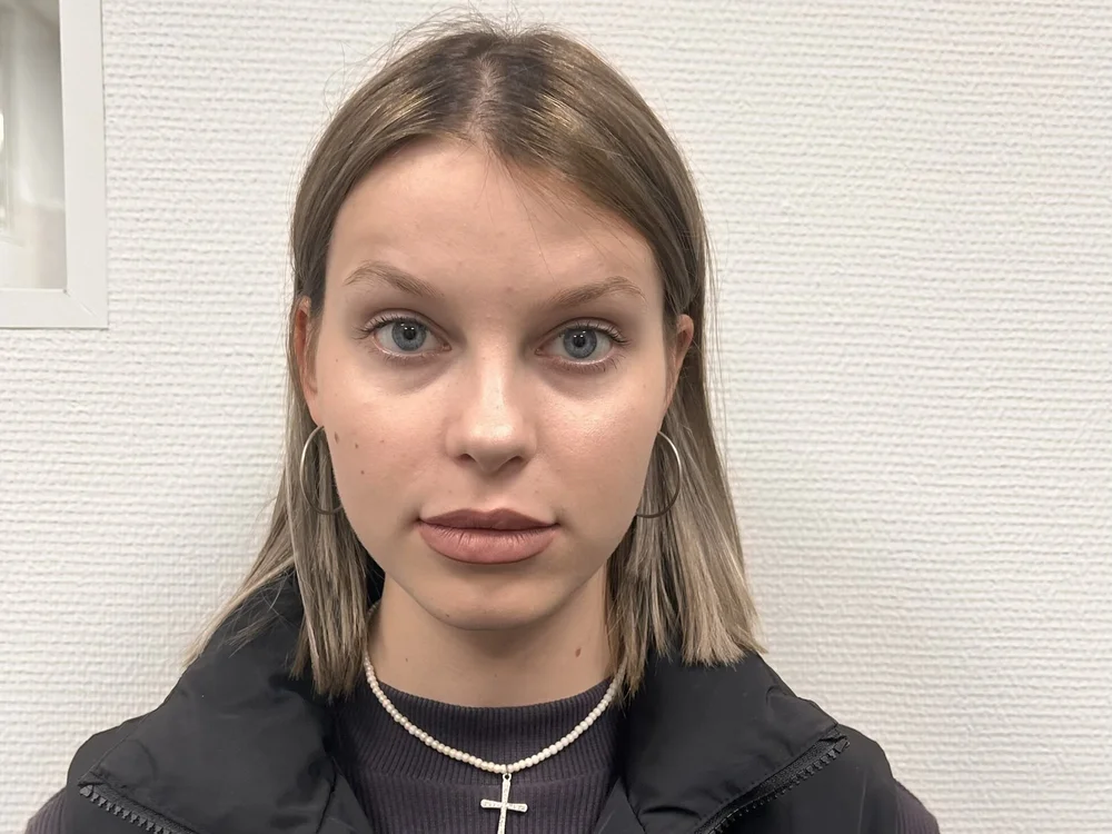 LauraPeters' Offline XXX Chat