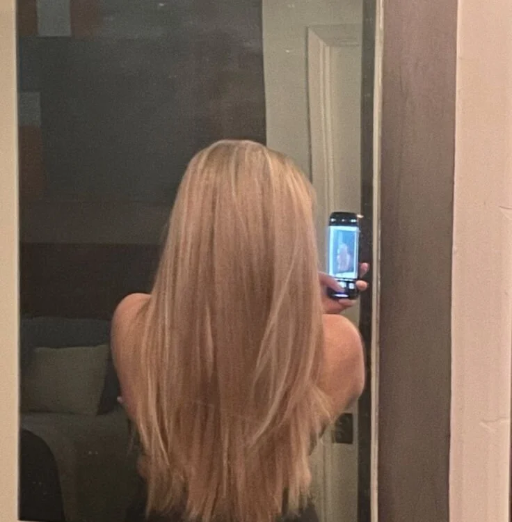 Girlygirll_ Obrolan XXX Offline
