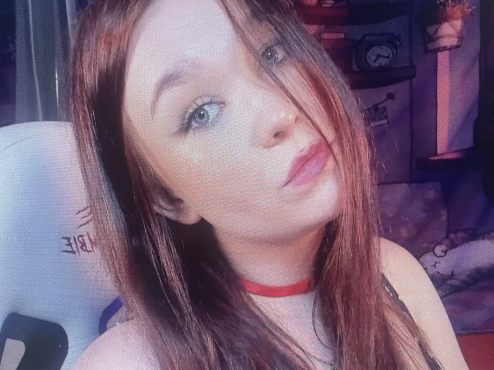 KellyTigerr's Offline XXX Chat