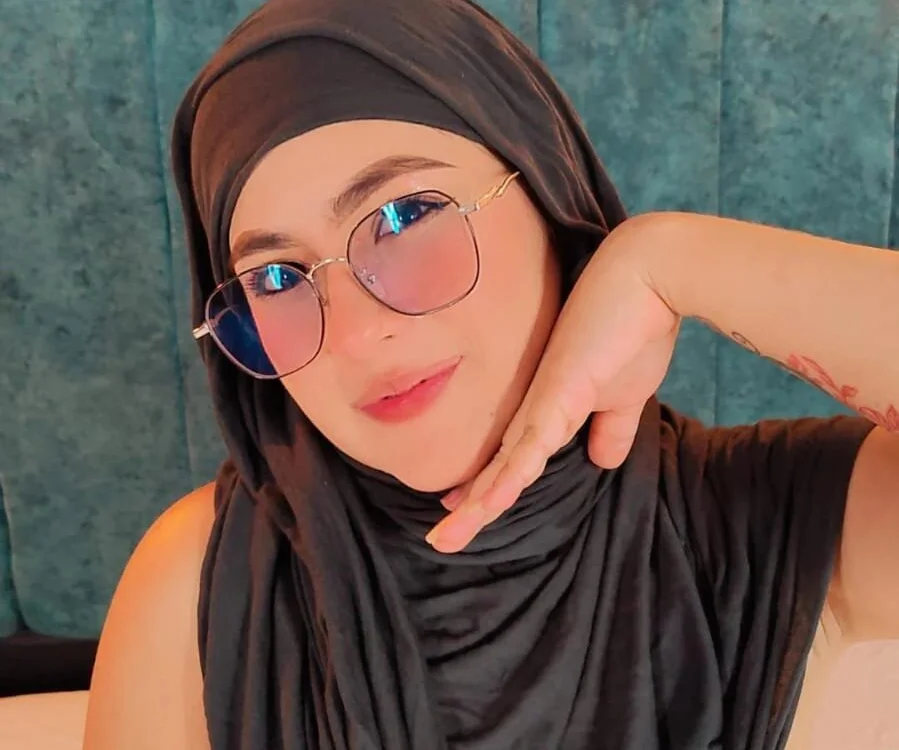 Rania_bashar's Offline XXX Chat