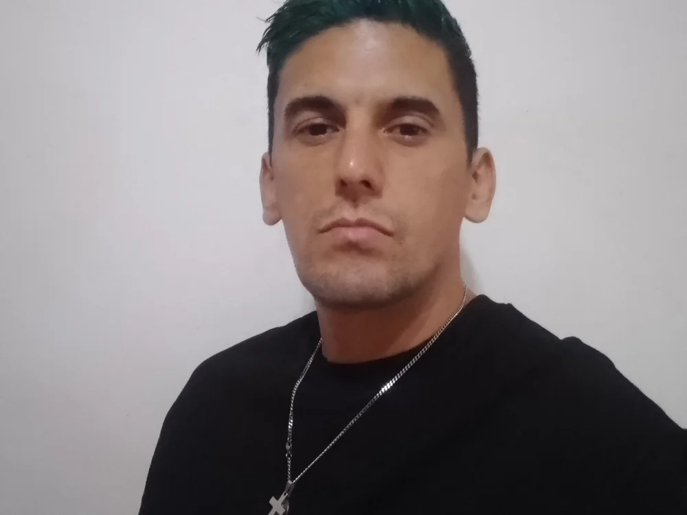 Офлайн-чат XXX armanidj7