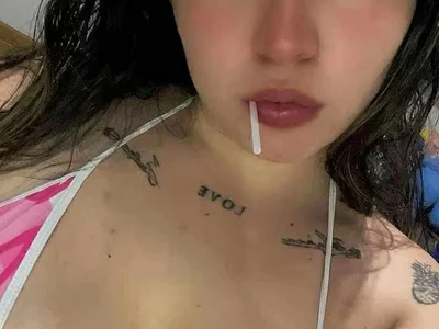 Valeri_moreno Couple Sextoys Live Cam Adult