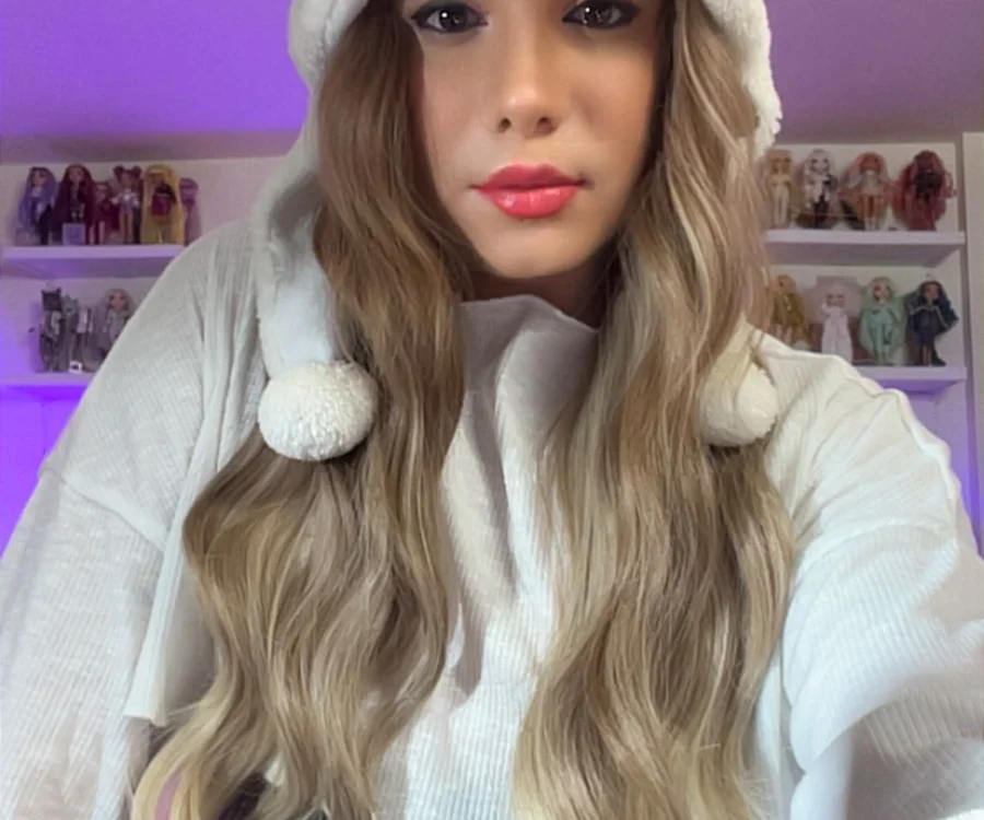 goldenangel_4u Offline XXX Chat