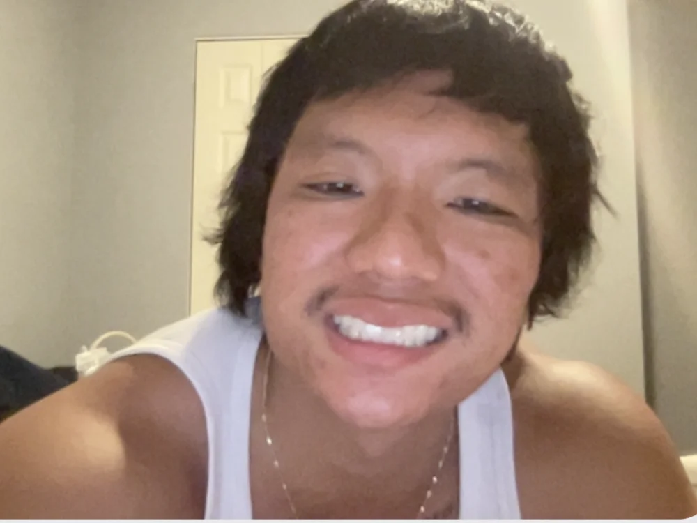 hueybojack Offline XXX-Chat