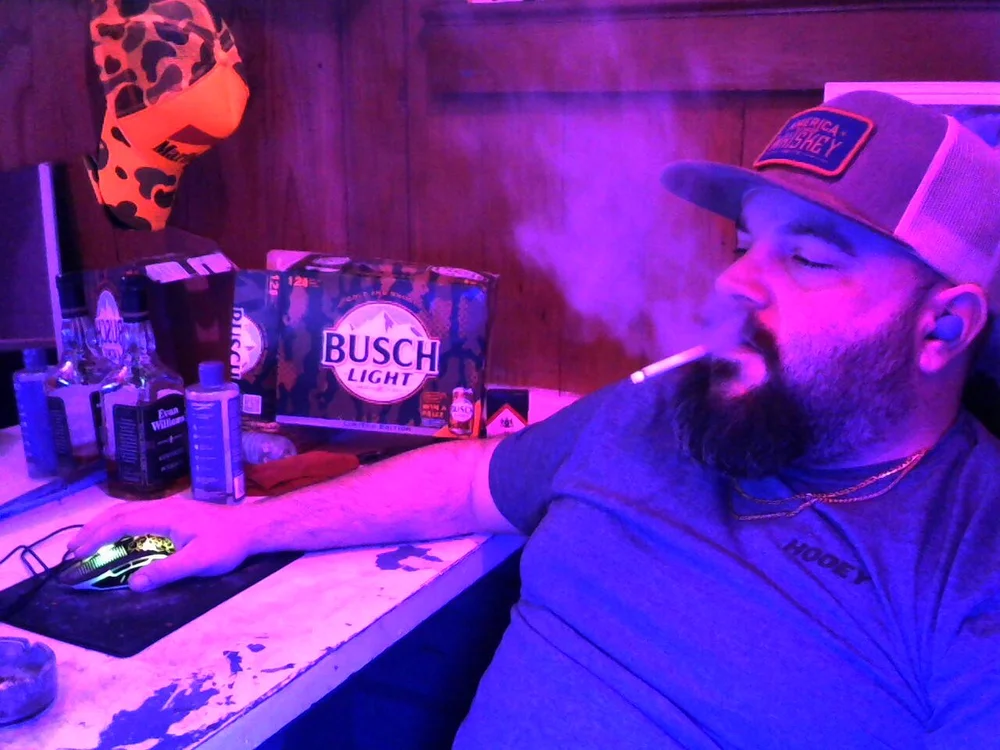 CajunSmkr's Offline Chat Room