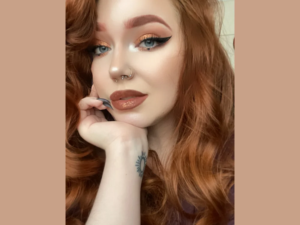 KiraaNightt's Offline Chat Room