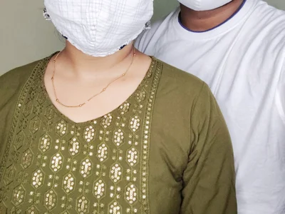 INDIAN__COUPLE - black hair