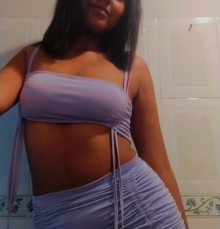 Kendra_Girls' Offline Chat Room