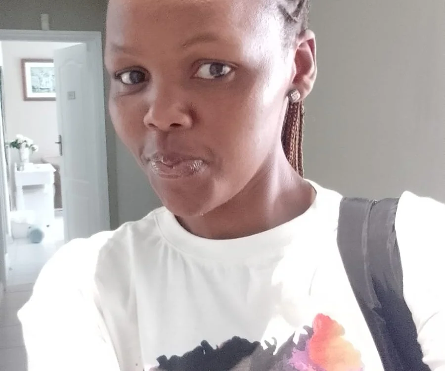 Sembang XXX Luar Talian FlirtyFox32