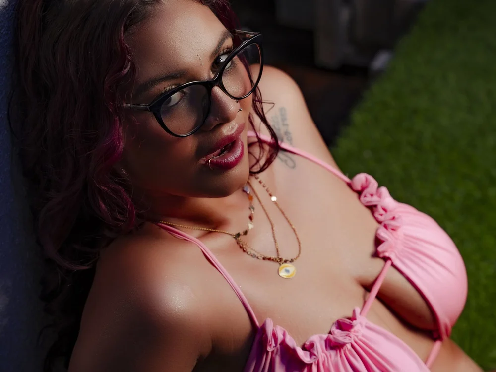 Violeta_Collins – Offline XXX chat