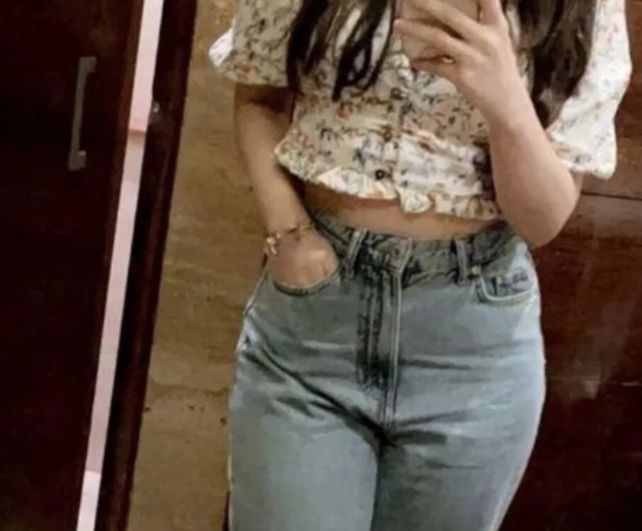 HEENA-STRIP Offline XXX-chat