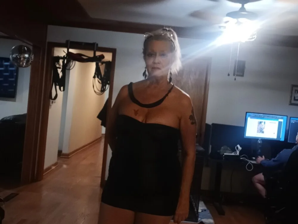 GypsyBellaTheHotWife 오프라인 XXX 채팅