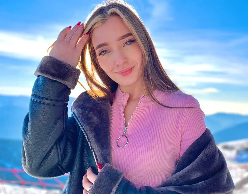 EmilyRogersy's Offline XXX Chat