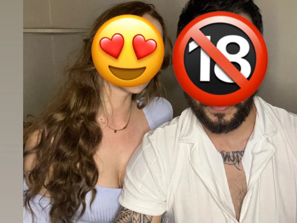 Ozge-SluttyWhispers 오프라인 XXX 채팅