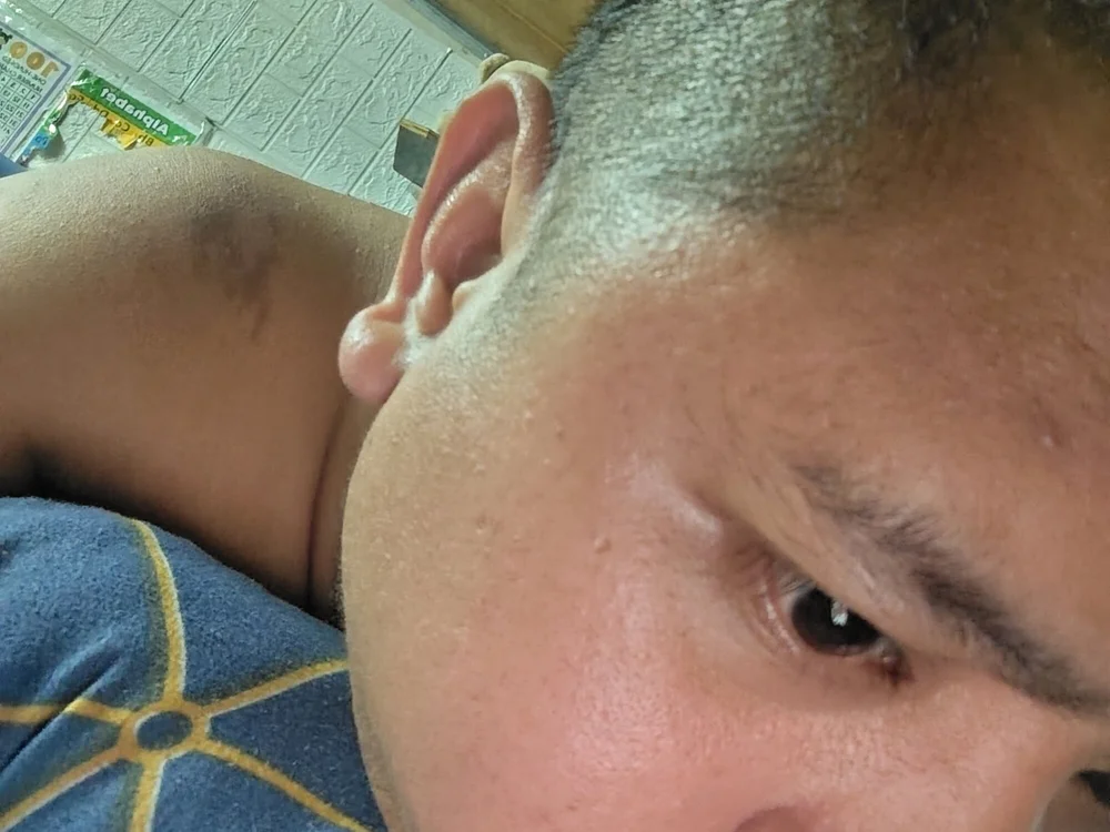 Jhunnieboy - Live Sex Cam
