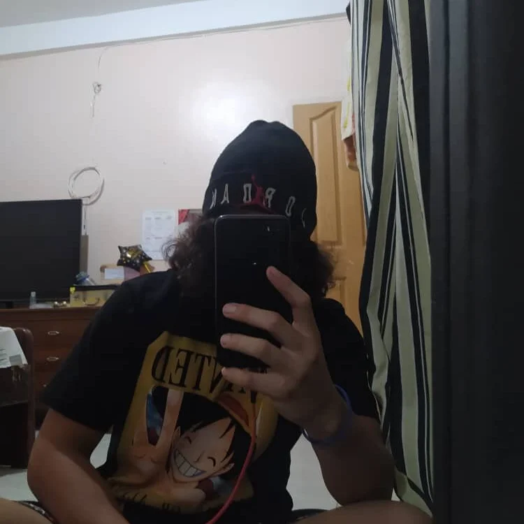 Atpipuling01's Offline Chat Room