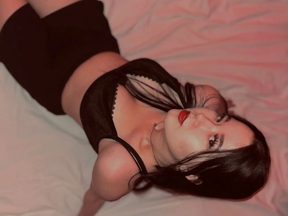 Simone_Battle Offline XXX-chat