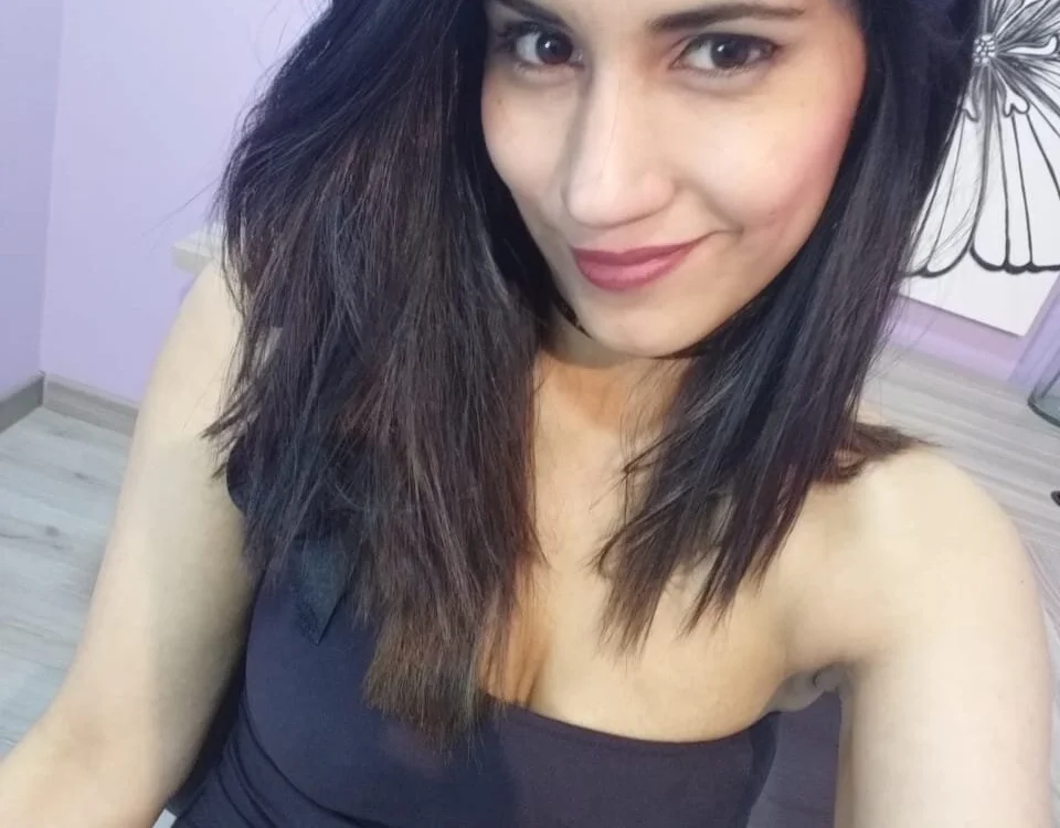 claudia_bosh's Offline XXX Chat