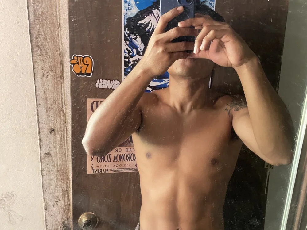 jovenmoreno777 offline XXX-chat