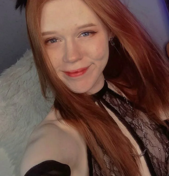 Foxy-Flame's Offline XXX Chat