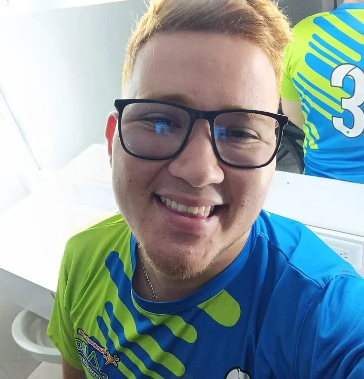DAWN_BLACK's Offline Chat Room